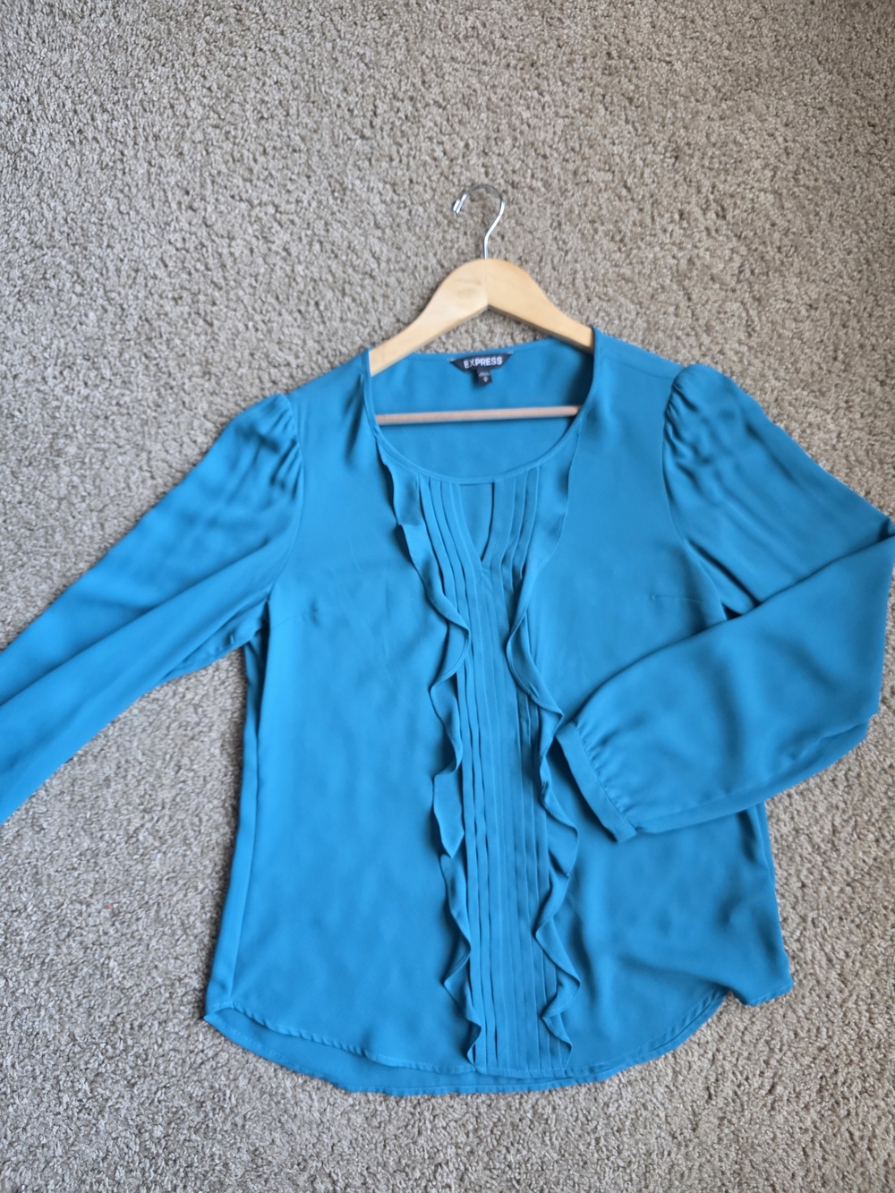 Express Teal Ruffle-Front Long Sleeve Blouse In Size M